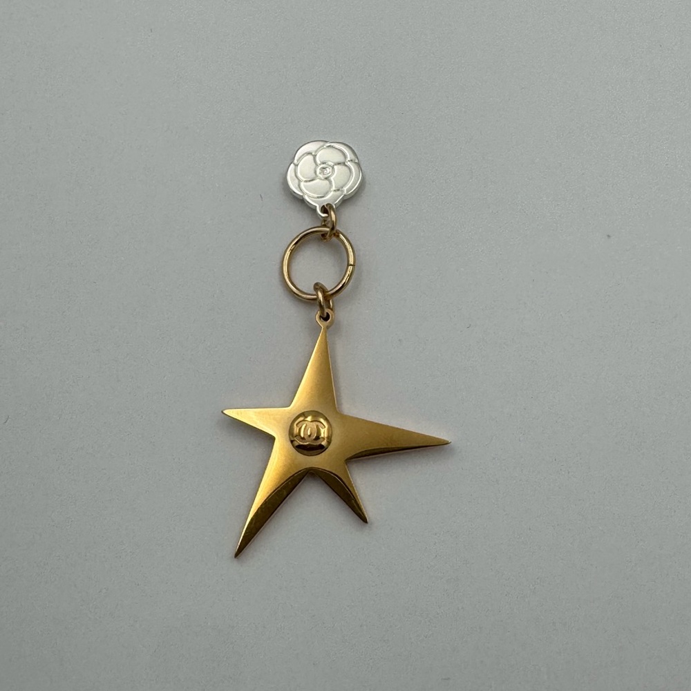 Chanel Comet Holiday charm
